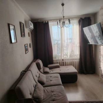 Продается Многокомнатная квартира, 84,1 м²