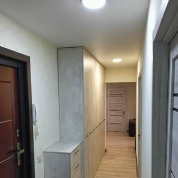 Продается Многокомнатная квартира, 70 м²