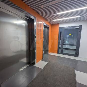 Продается 1-комнатная квартира, 37 м²