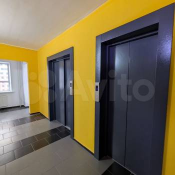 Продается 1-комнатная квартира, 37 м²