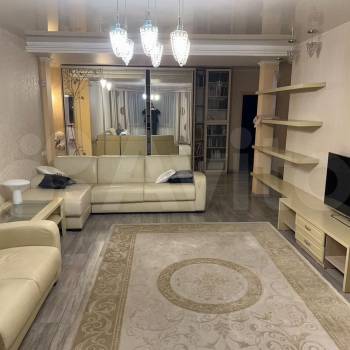 Сдается Многокомнатная квартира, 112 м²