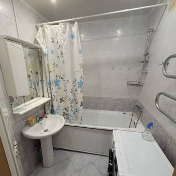 Сдается 2-х комнатная квартира, 61,7 м²