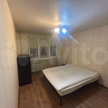 Сдается Многокомнатная квартира, 60 м²