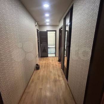Сдается Многокомнатная квартира, 60 м²