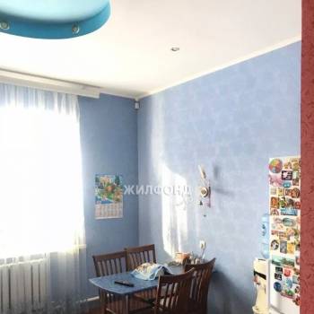 Продается Дом, 350 м²
