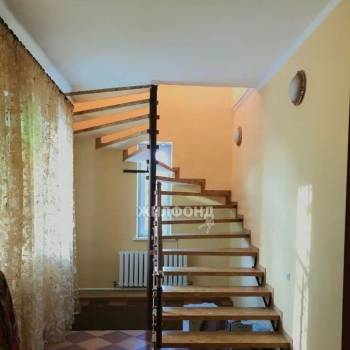 Продается Дом, 350 м²