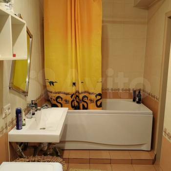 Сдается 2-х комнатная квартира, 69 м²