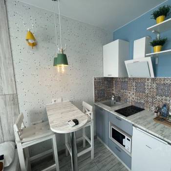 Продается 3-х комнатная квартира, 53 м²