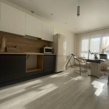 Продается 2-х комнатная квартира, 57,4 м²