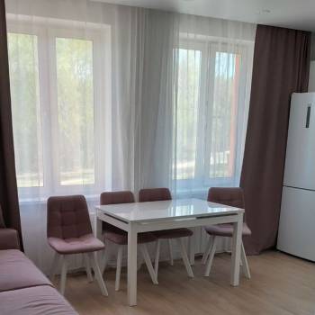 Продается 1-комнатная квартира, 42,4 м²