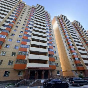 Сдается 2-х комнатная квартира, 54 м²