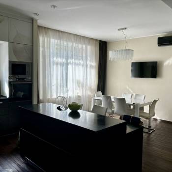Сдается Дом, 223 м²