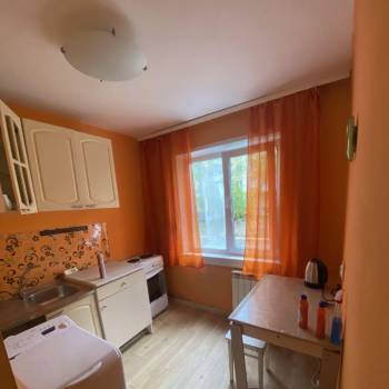 Сдается 2-х комнатная квартира, 40 м²