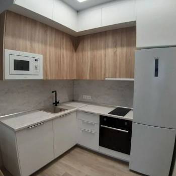 Сдается 1-комнатная квартира, 41,8 м²