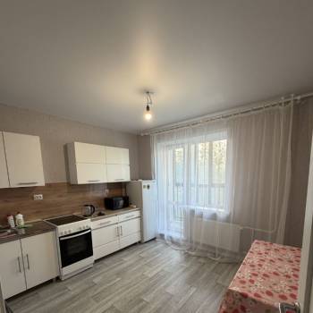Сдается 1-комнатная квартира, 41 м²