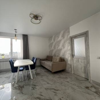 Сдается Многокомнатная квартира, 70 м²