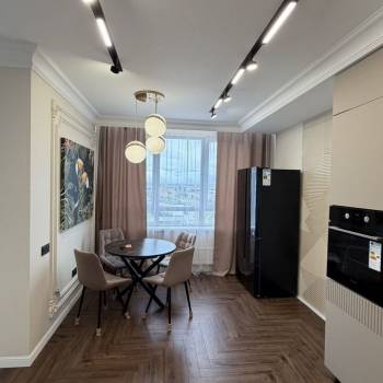 Продается 2-х комнатная квартира, 57,5 м²