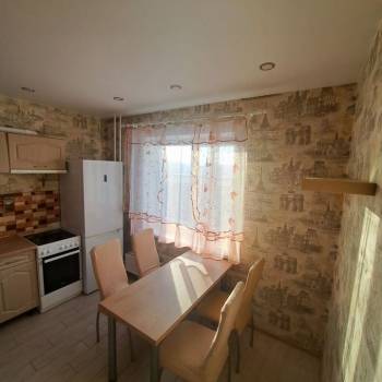 Сдается 2-х комнатная квартира, 57 м²