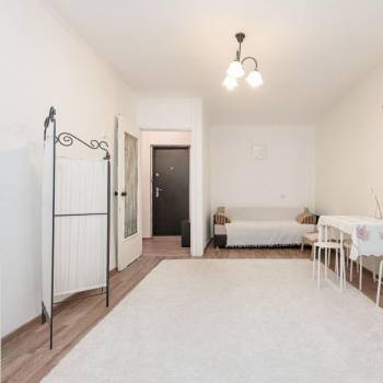 Продается 1-комнатная квартира, 33 м²