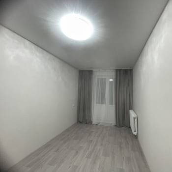 Сдается Многокомнатная квартира, 60 м²