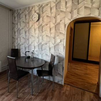 Сдается 1-комнатная квартира, 45 м²