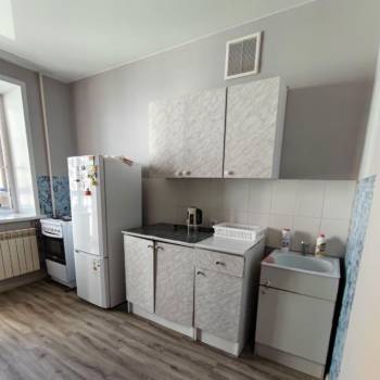 Сдается Многокомнатная квартира, 80 м²