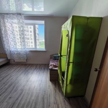 Сдается Многокомнатная квартира, 80 м²