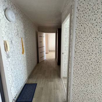 Сдается Многокомнатная квартира, 60 м²