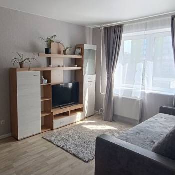 Сдается 1-комнатная квартира, 40 м²