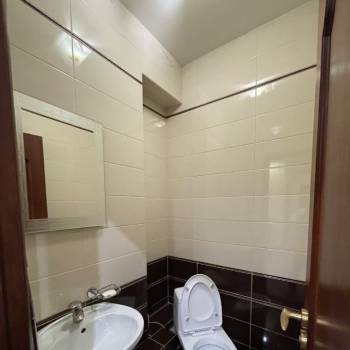 Сдается Многокомнатная квартира, 100 м²