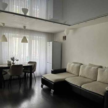 Сдается Многокомнатная квартира, 56,3 м²