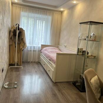 Сдается Многокомнатная квартира, 56,3 м²
