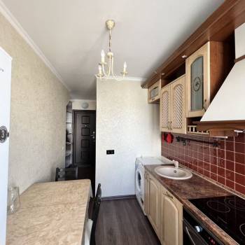 Сдается Многокомнатная квартира, 60 м²