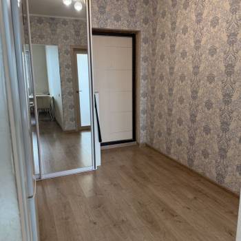 Продается 1-комнатная квартира, 37,8 м²
