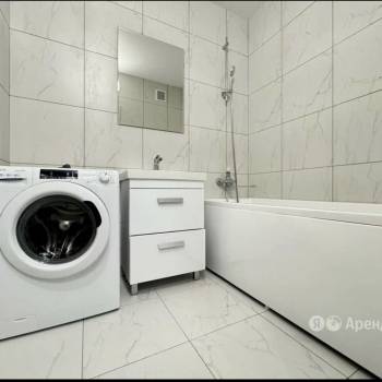 Сдается 2-х комнатная квартира, 64 м²