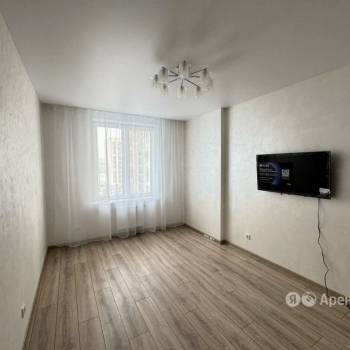 Сдается 2-х комнатная квартира, 64 м²