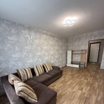Сдается 1-комнатная квартира, 42,5 м²