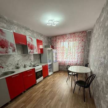 Сдается 1-комнатная квартира, 42,5 м²