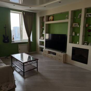 Сдается Многокомнатная квартира, 84 м²