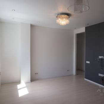 Продается 3-х комнатная квартира, 62 м²