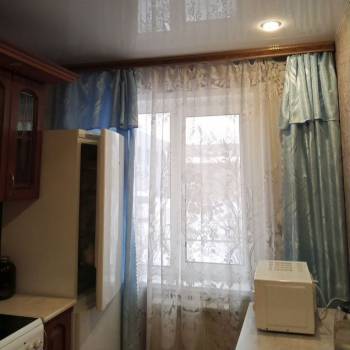 Продается Многокомнатная квартира, 70,6 м²