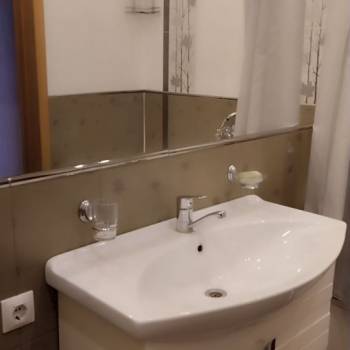 Сдается 2-х комнатная квартира, 57 м²