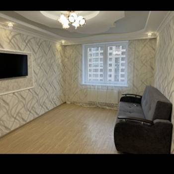 Сдается Многокомнатная квартира, 100 м²