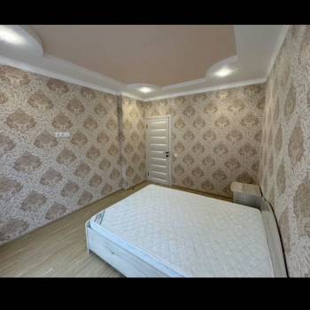 Сдается Многокомнатная квартира, 100 м²