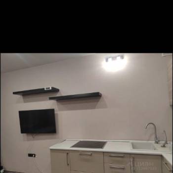 Сдается 2-х комнатная квартира, 42 м²