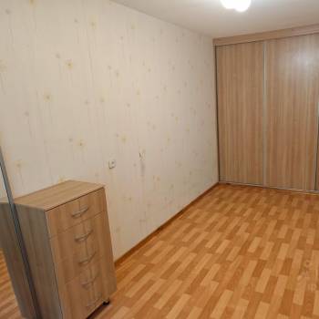 Сдается Многокомнатная квартира, 56,4 м²