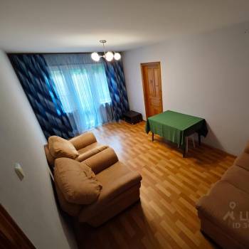 Сдается Многокомнатная квартира, 56,4 м²