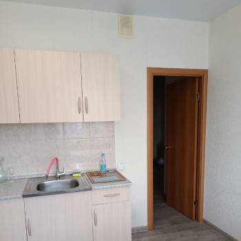 Сдается 1-комнатная квартира, 43 м²