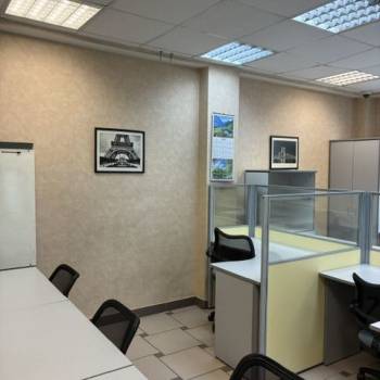 Сдается Нежилое помещение, 90 м²