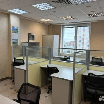 Сдается Нежилое помещение, 90 м²